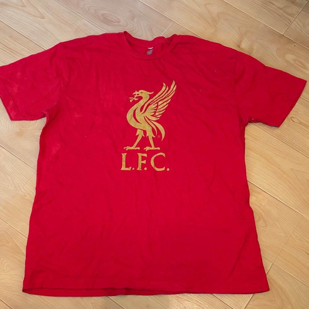 Liverpool Red T‑Shirt with Gold L.F.C. Crest